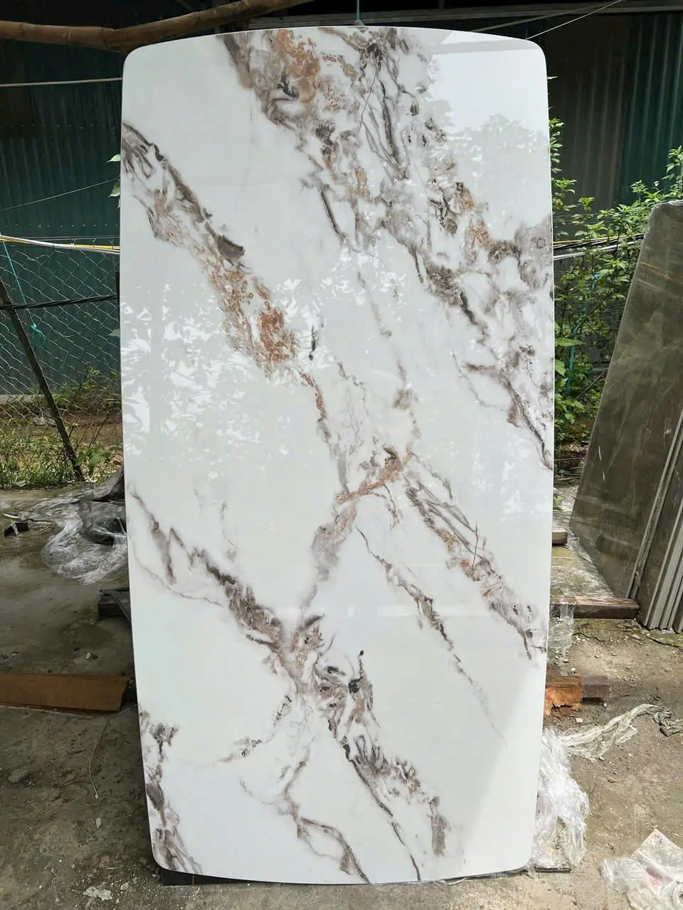 ban an mat da ceramic co ben khong uu va nhuoc diem cua mat da ceramic 21