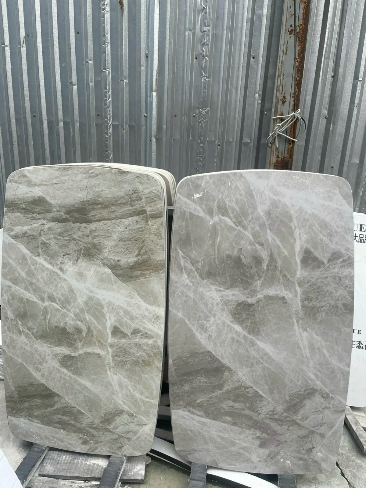 ban an mat da ceramic co ben khong uu va nhuoc diem cua mat da ceramic 4