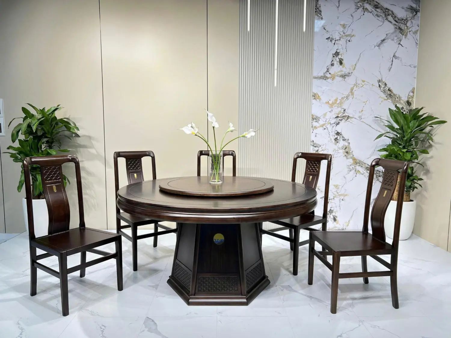 bo suu tap ban an go tu nhien dep xu huong 2025 tai tong kho noi that gia dinh 32