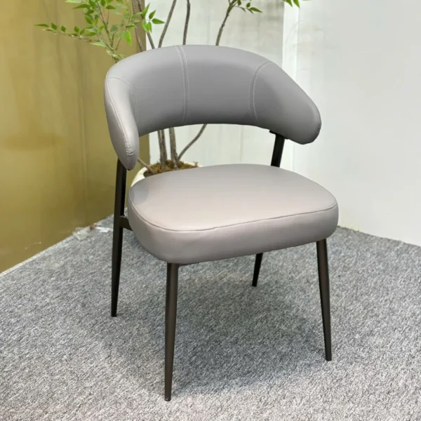 ghe an boc da chong xuoc cao cap chubby chair 3