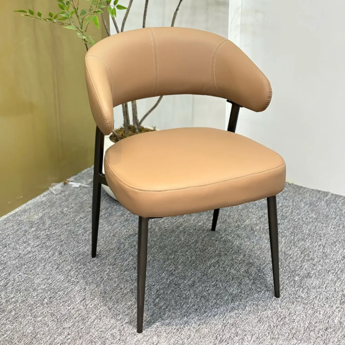 Ghế ăn bọc da chống xước cao cấp - Chubby Chair - Ảnh 5