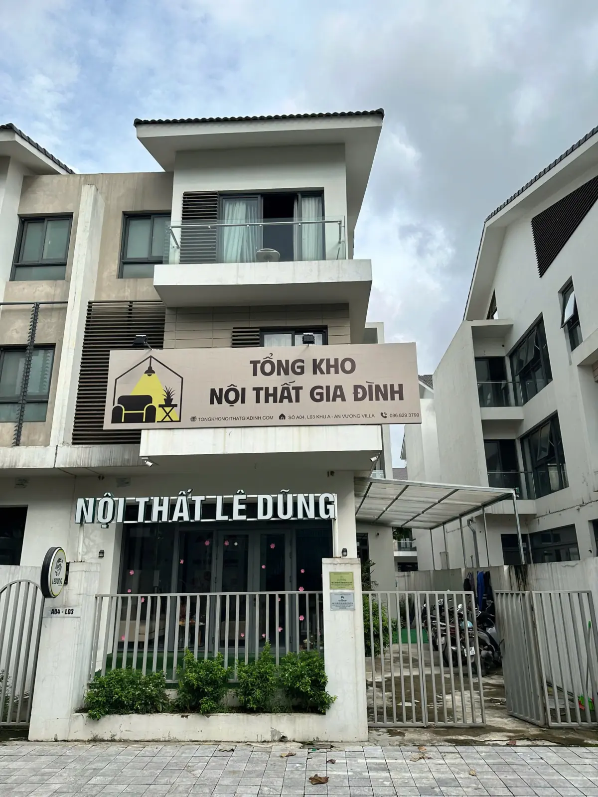 tongkhonoithatgiadinh showroom