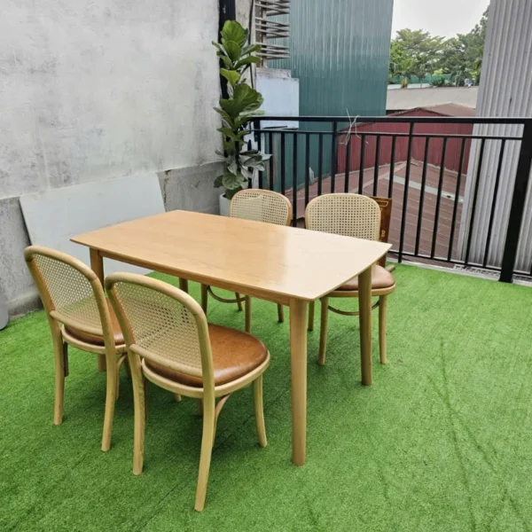 Bộ bàn ăn 4 ghế gỗ tự nhiên cao cấp - SP9834