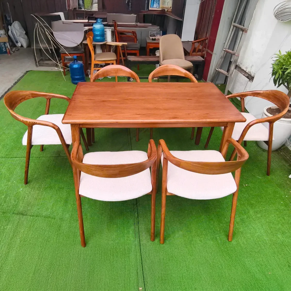 Bộ bàn ăn gỗ 6 ghế bọc da cao cấp - SP9869 - Ảnh 3