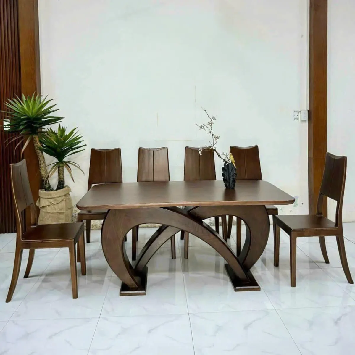 Bộ Bàn Ăn Gỗ Tự Nhiên Chân Vòm Cách Điệu Hiện Đại - SP9979
