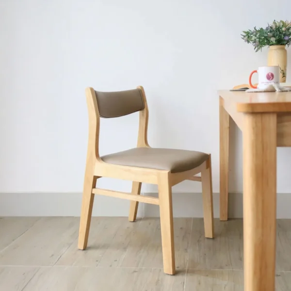 bo ban an 4 ghe go cao su hien dai sp11708 1