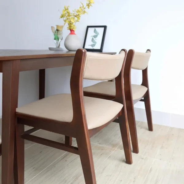 bo ban an 4 ghe go cao su hien dai sp11708 6