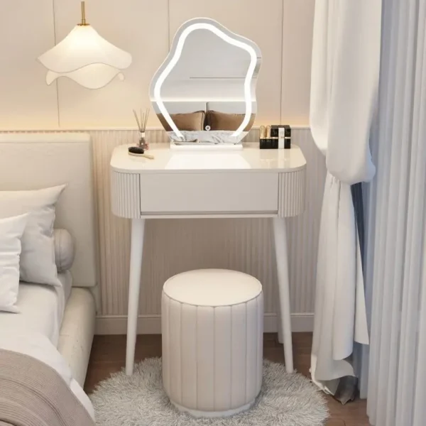 Bàn Trang Điểm Gỗ MDF Hiện Đại Nhập Khẩu - SP12934