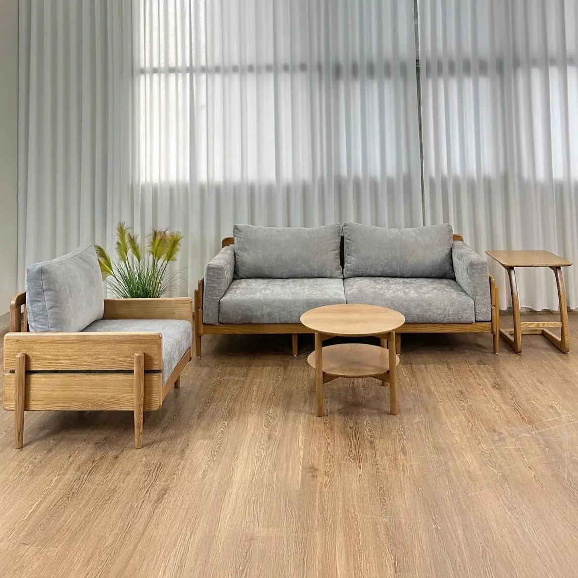 Ghế Sofa Văng Gỗ Tần Bì Bọc Nỉ 3 Chỗ Cao Cấp - SP13628 3 Ghế Sofa Văng Gỗ Tần Bì Bọc Nỉ 3 Chỗ Cao Cấp - SP13628 - Ảnh 3