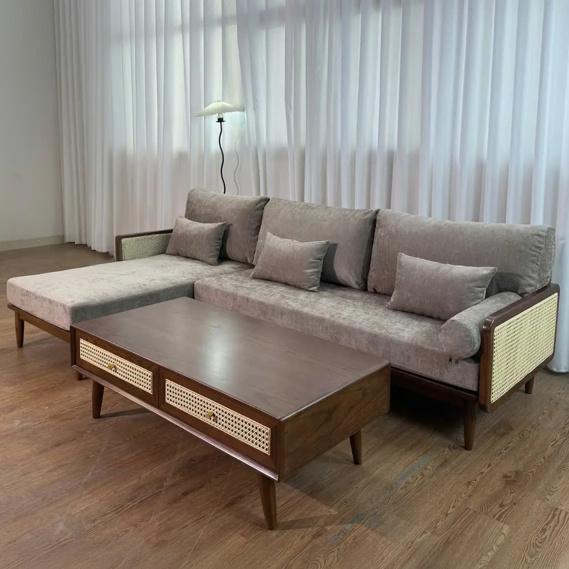 sofa go la gi vi sao sofa go luon giu phong do trong phong khach viet 35
