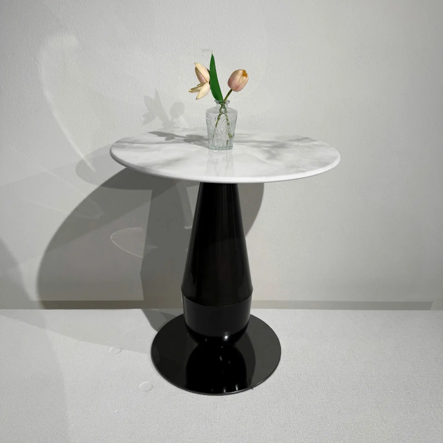 Bàn trà góc sofa mặt đá chân trụ cao cấp hiện đại - SP18554 12 ban tra goc sofa mat da chan tru cao cap hien dai sp18554 2