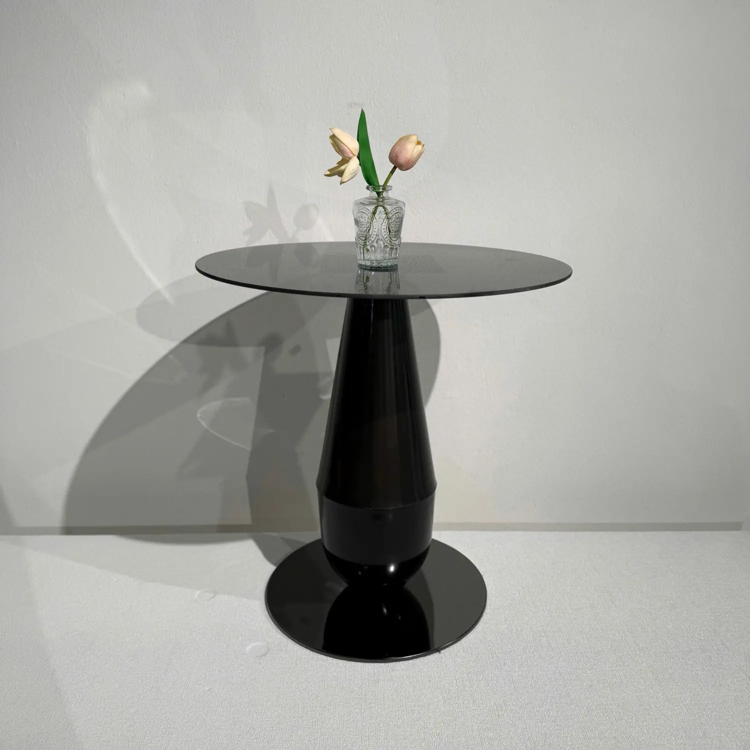 Bàn trà góc sofa mặt đá chân trụ cao cấp hiện đại - SP18554 1 Bàn trà góc sofa mặt đá chân trụ cao cấp hiện đại - SP18554