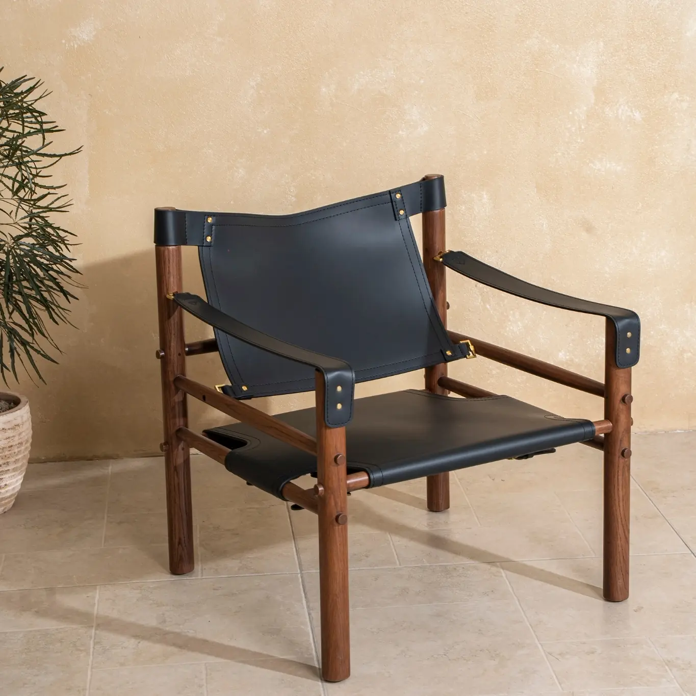 Ghế thư giãn khung gỗ đệm da yên ngựa cao cấp hàng xuất khẩu - SP18151 16 ghe thu gian khung go dem da yen ngua cao cap hang xuat khau sp18151