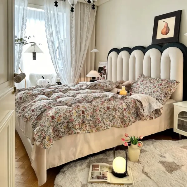 Giường ngủ đầu giường sóng bọc da đen kem sang trọng nhập khẩu cao cấp - SP18382