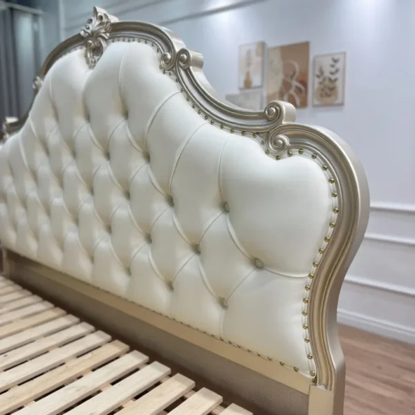 giuong ngu tan co dien boc da dau giuong hoa van cao cap sp18337 1